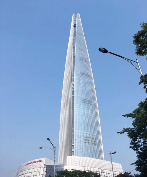 6. La Lotte Super Tower à Séoul (Corée du Sud) avec 554,5 mètres de hauteur (2017)