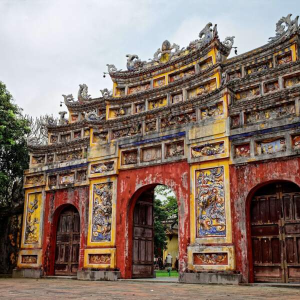 Porte intérieure de la cité impériale de Hué, qui fut l'ancienne capitale du Viêt Nam jusqu'en 1945