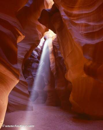 Antelope Canyon, aux Etats-Unis, par fautrier