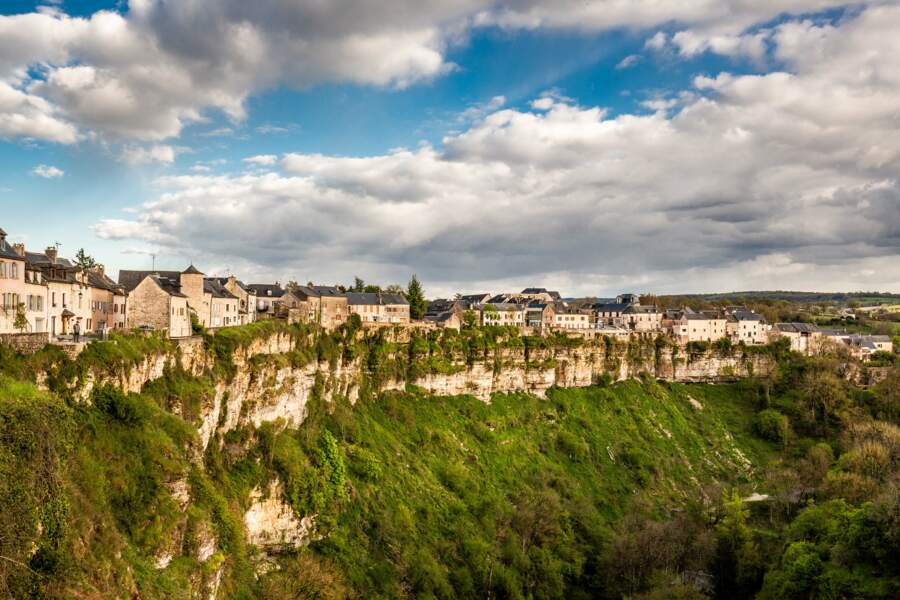 Canyon ou trou de Bozouls (Aveyron), superbe anomalie géologique en fer à cheval