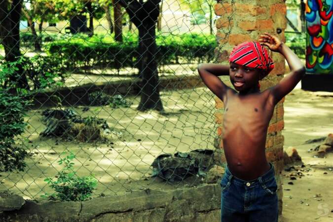 Enfant à Ifakara en Tanzanie, par sharlen