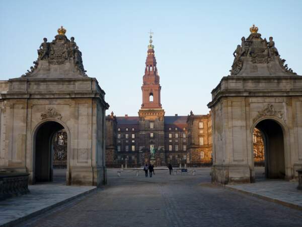 Le palais de Christiansborg, siège du Parlement
