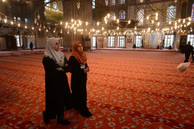 Photo prise dans une mosquée d'Istanbul, en Turquie, par jol