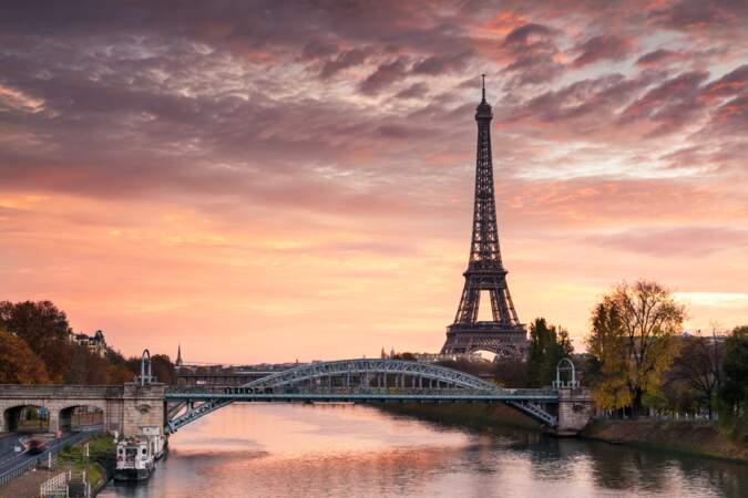 N°1 : Paris, en France