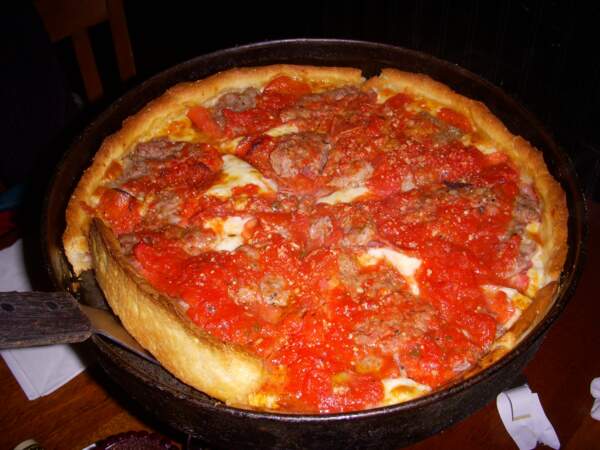 Savourer la pizza de Chicago