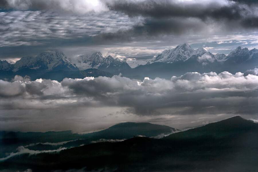L’Himalaya vu du monastère de Namo Buddha, au Népal