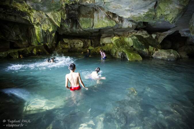 Cambodge - Un plongeon dans les grottes secrètes de Kampong Trach