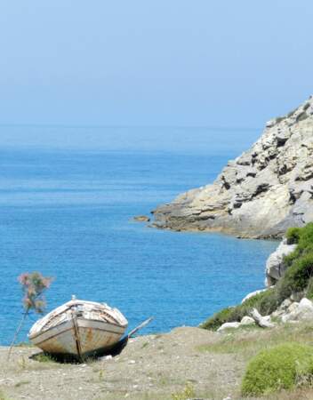 Mer et soleil dans l'archipel des Sporades en Grèce