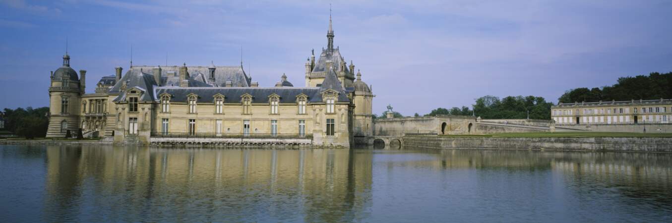 France - Le château de Chantilly, QG de l'ignoble Zorin