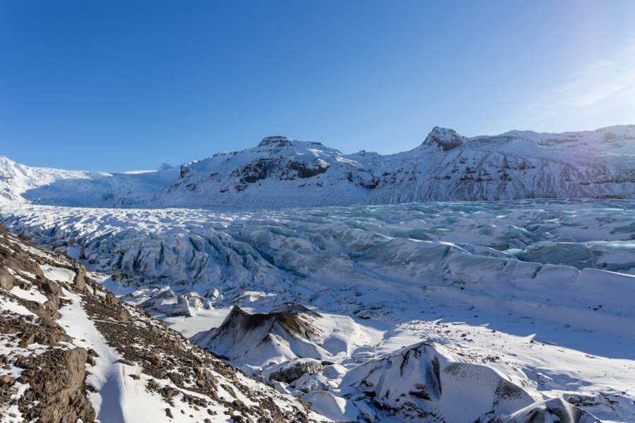 Glacier Svinafellsjökull, en Islande : les contrées de l'éternel hiver dans la série