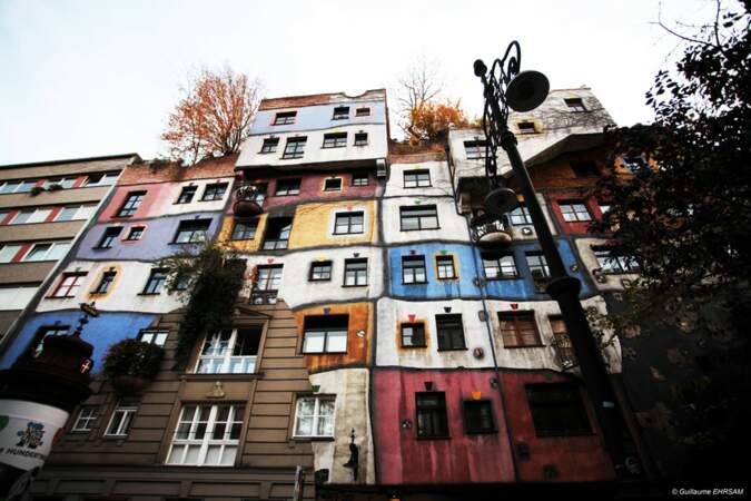 Façade d’un immeuble Hundertwasser