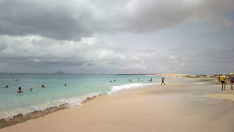 La plage de Santa Maria (Cap-Vert)