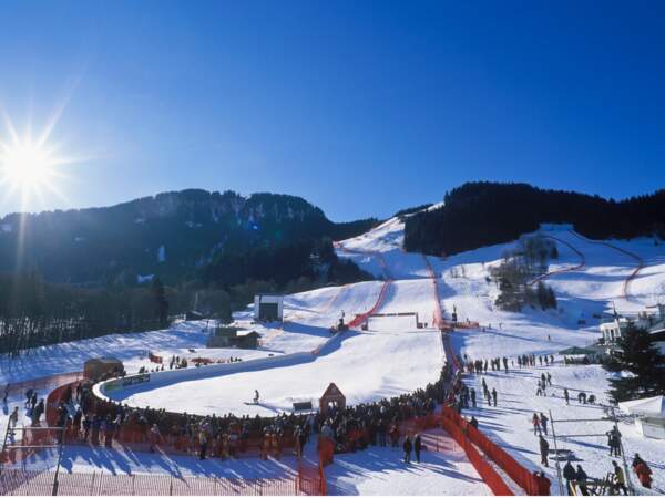 Autriche : le Hahnenkamm, un mythe du ski alpin