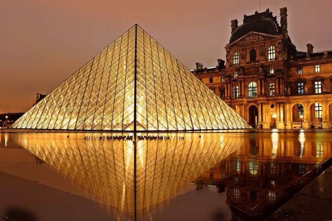1. Le musée du Louvre 