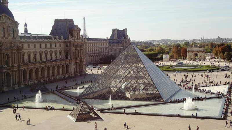 1 - Le musée du Louvre, Paris (France)