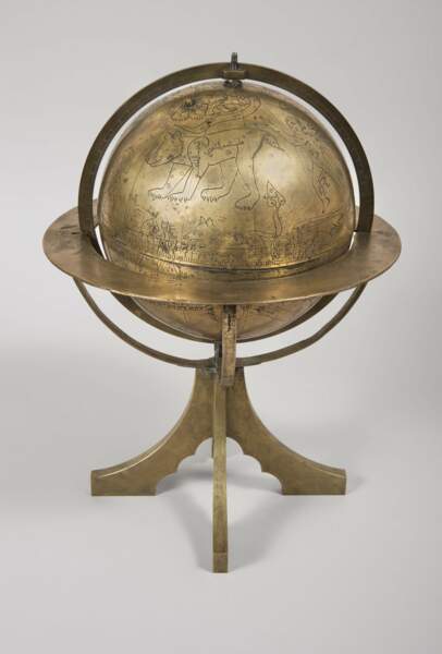 Globe céleste attribué à Ibrahim ibn Said al-Sahli al-Whazzan, XIème siècle 