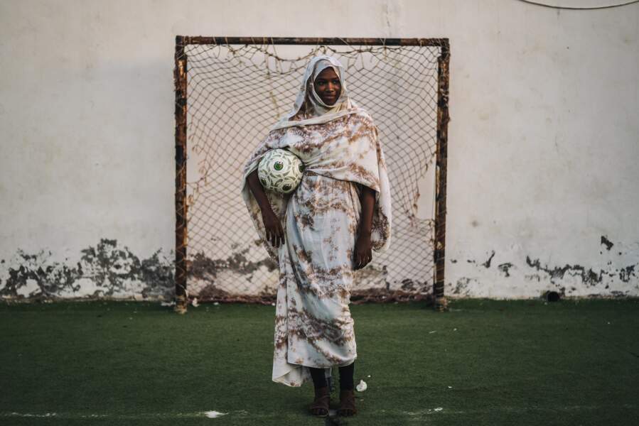 Mauritanienne et footballeuse