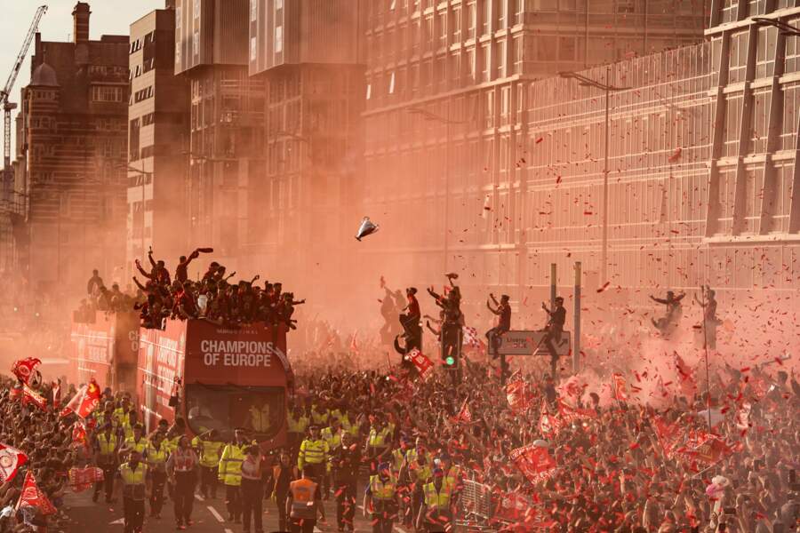 2 juin 2019 : défilé célébrant la victoire de Liverpool contre Tottenham en finale de la ligue des Champions - Catégorie "Sports" (image seule)