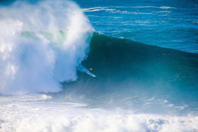 Hugo Vau, surfeur : “La montée d’adrénaline, la chute… Cela fait partie du package. Mais je ne me suis jamais senti en danger de mort”
