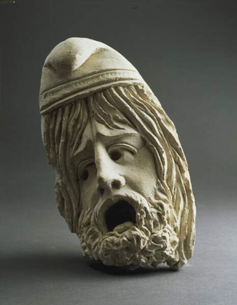 Tête d’homme, portant un bonnet phrygien, retrouvée à Palmyre