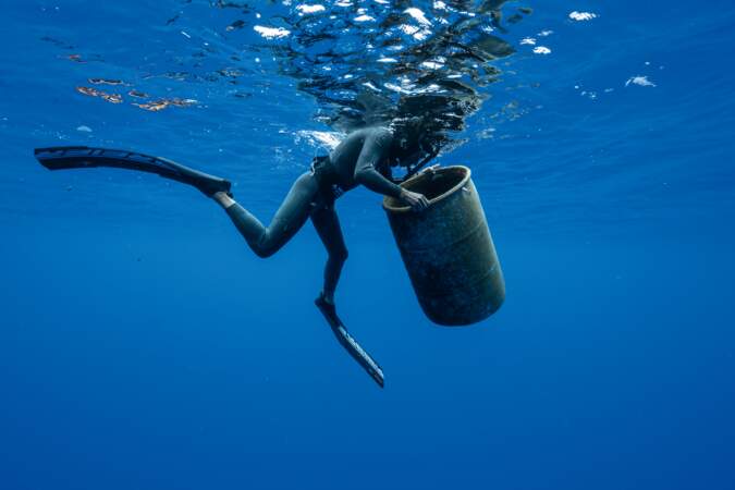 Nager pour alerter sur la pollution des océans