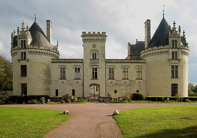 Le château de Brézé (Pays de la Loire)