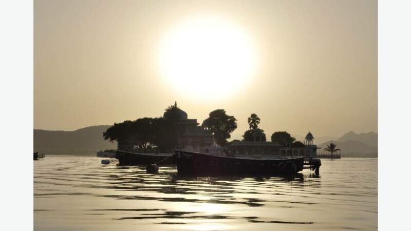 Coucher de soleil à Udaipur la blanche