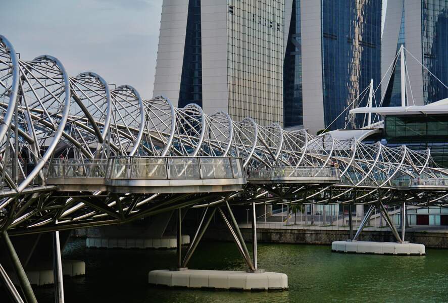 Helix Bridge, Singapour