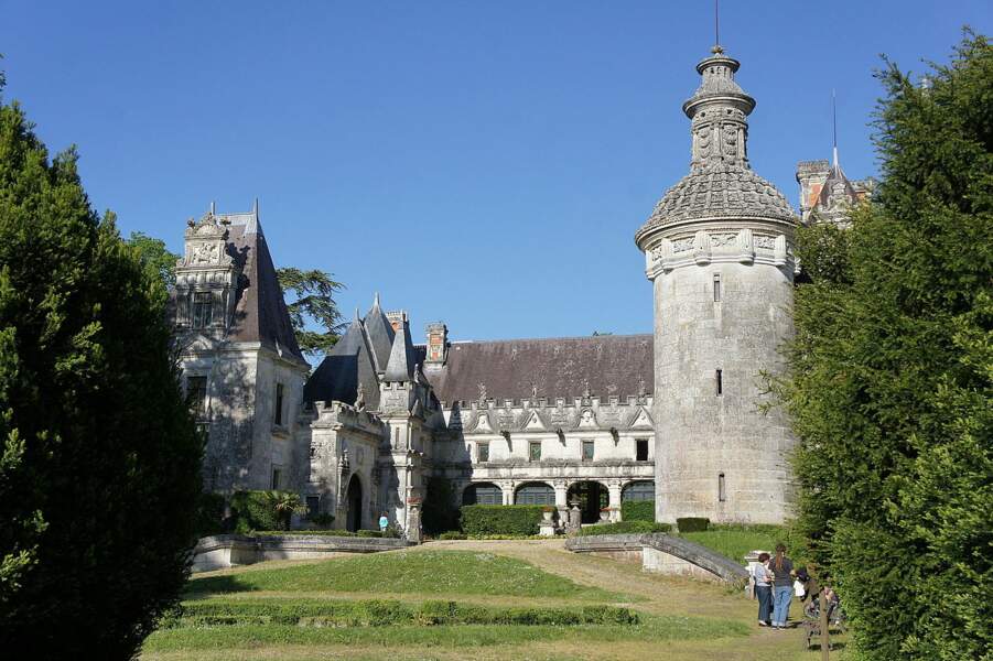 Le château des énigmes, Pons