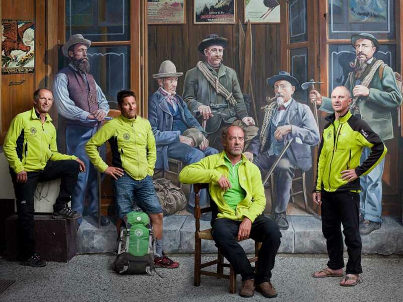Au pied du mont Blanc, où est né l’alpinisme, les guides de Chamonix perpétuent les valeurs montagnardes de courage et d’entraide