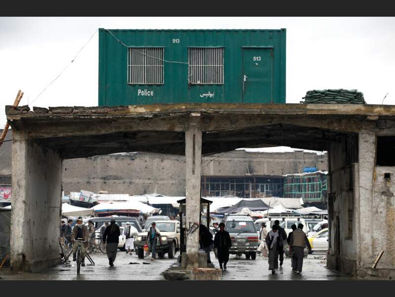 Poste de police dans un conteneur, à Kaboul, en Afghanistan