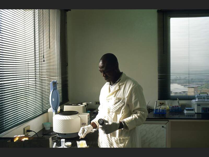 Laboratoire de Firestone, à une quarantaine de kilomètres de Monrovia, au Liberia.
