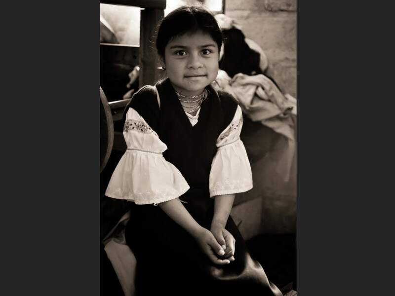 Portrait d'une petite fille près d'Otavalo, en Equateur.
