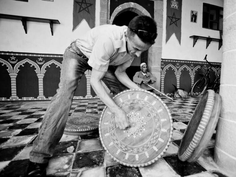 La préparation du moussem à Essaouira, au Maroc.