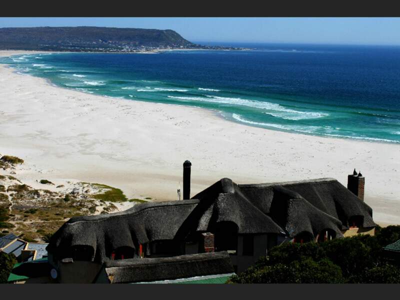 En Afrique du Sud, Noordhoek est peut-être l'une des plages les plus sauvages de la côte ouest de la péninsule.