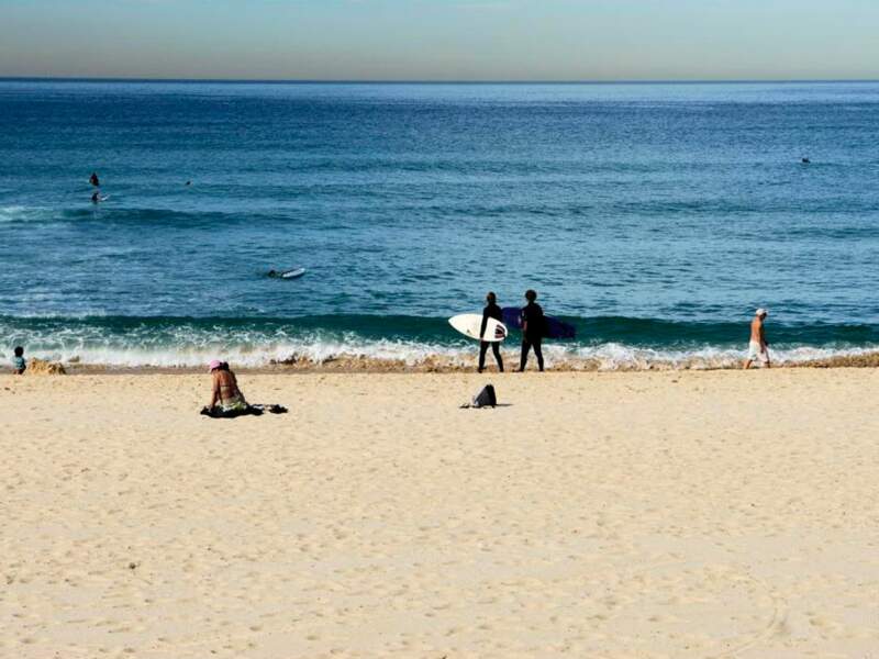 Bondi Beach est la plage la plus célèbre de Sydney, en Nouvelle-Galles du Sud, en Australie