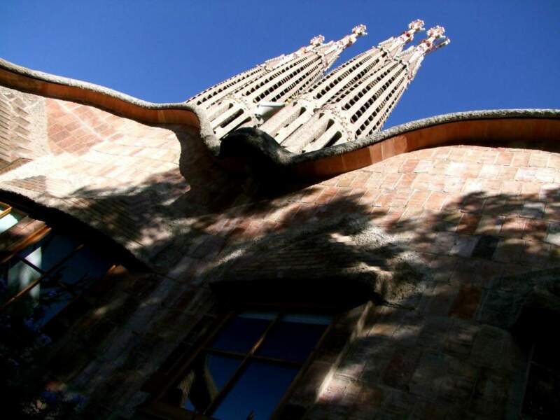 La Sagrada Família de Barcelone (Espagne) est la dernière création de Gaudí.