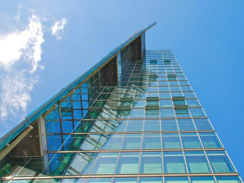 Symbole de renouveau urbain, le Sony Center est un ilot de modernité en plein cœur de Berlin, en Allemagne.