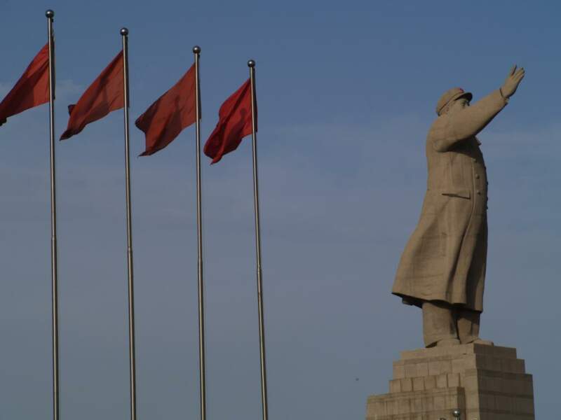 Statue de Mao à Kashgar, en Chine