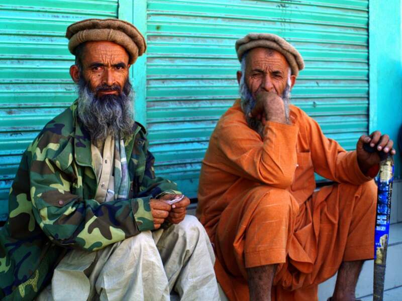 Portraits de Pachtounes à Gilgit, dans le nord du Pakistan