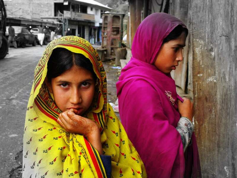 Jeunes femmes dans les rues de Gilgit, dans le nord du Pakistan