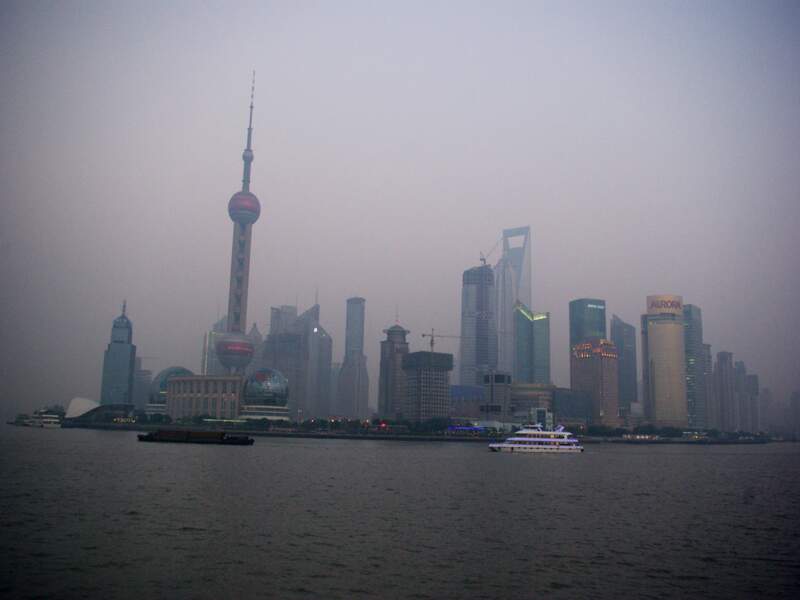 Les tours du quartier de Pudong, à Shanghai, en Chine