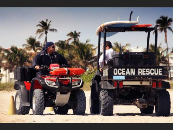 Membres de la patrouille Ocean Rescue à Miami Beach, en Floride, aux Etats-Unis.