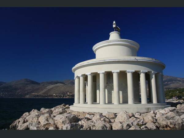 Au phare de Saint-Théodore, sur l'île de Céphalonie, en Grèce.
