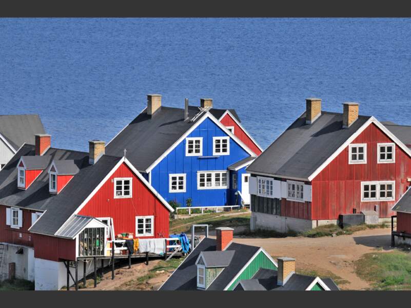 Maisons de Tasiilaq au Groenland