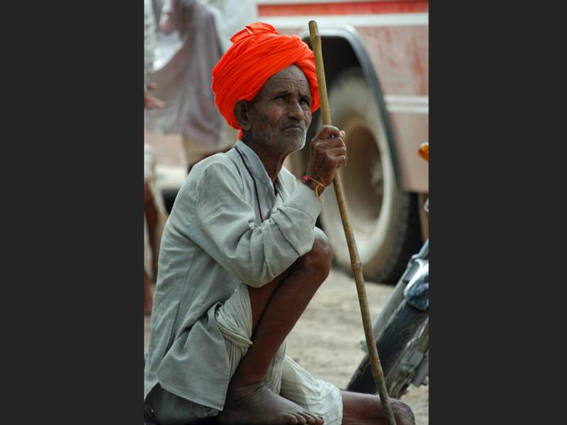 Un homme au regard profond, entre Bundi et Bassi, au Rajasthan (Inde).