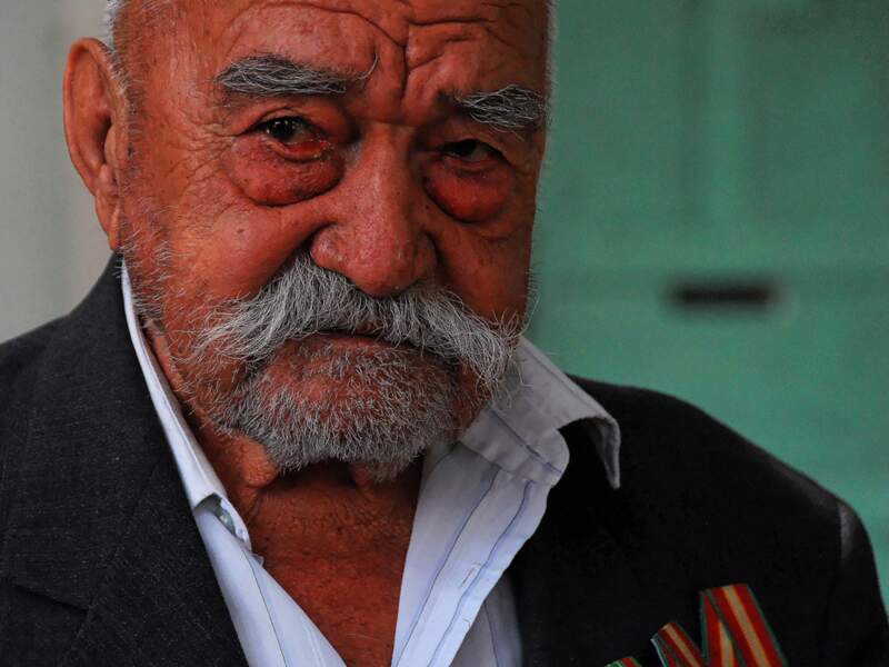 Portrait d’un vétéran en Ouzbékistan