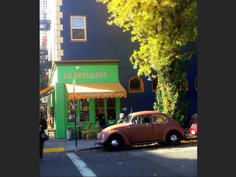« La Boulange » est une petite chaîne de boulangeries-salons de thé à la française très prisée par les habitants de San Francisco (Etats-Unis).