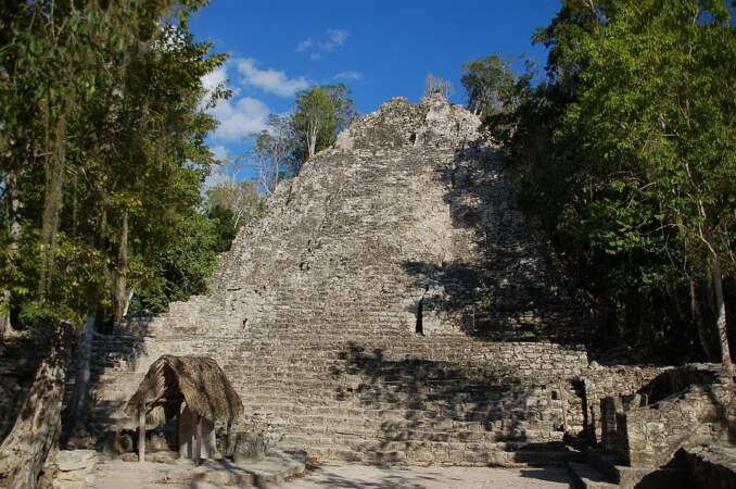La pyramide de Cobà (Mexique)