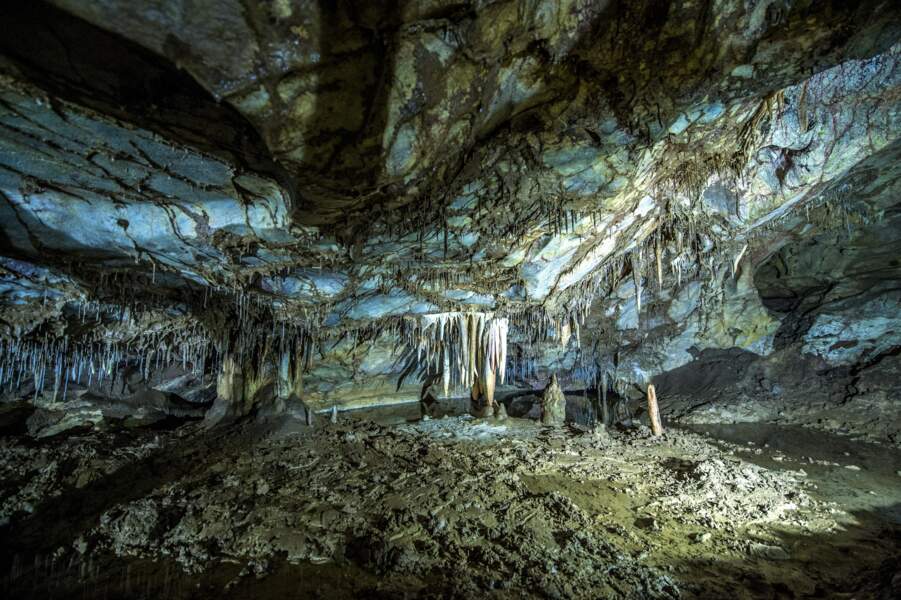 La grotte de marbre, à Gadime